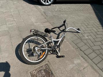 Tandem aanhangfiets met vitessen  beschikbaar voor biedingen