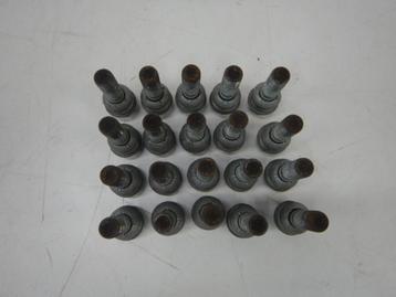 VW Transporter T5 T6 Wielbouten Set WHT002529 beschikbaar voor biedingen