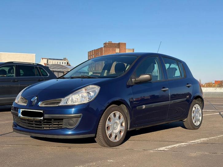 Renault Clio 3 1.2 TCE PRETE A IMMATRICULER, Autos, Renault, Particulier, Clio, ABS, Airbags, Air conditionné, Bluetooth, Verrouillage central