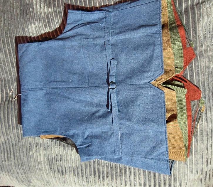 Gilets nieuw, Kleding | Heren, Heren-kledingpakketten, Maat 52/54 (L), Ophalen