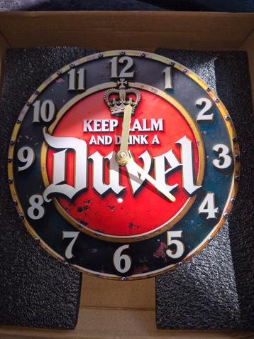 Duvel klok beschikbaar voor biedingen