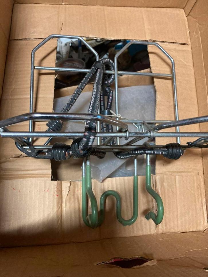 Bagagedrager fiets en voor hengels?, Fietsen en Brommers, Fietsaccessoires | Bagagedragers, Gebruikt, Ophalen of Verzenden