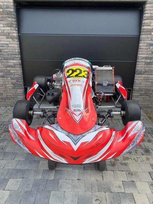Falcon iame x30 senior (2 motoren), Sport en Fitness, Karting, Gebruikt, Kart, Ophalen