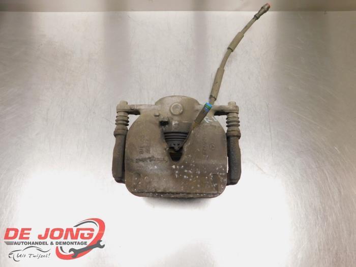 Remklauw (Tang) rechts-voor van een Mercedes C-Klasse, Auto-onderdelen, Remmen en Aandrijving, Mercedes-Benz, Gebruikt, 3 maanden garantie