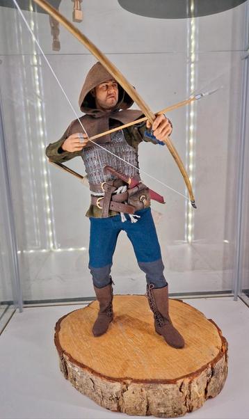 Hot toys / poptoys Robin hood  beschikbaar voor biedingen