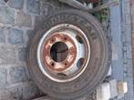 une roue complète + un pneu 205/75R17.5, Auto-onderdelen, Banden en Velgen, Ophalen, Gebruikt, Vrachtwagen, Banden en Velgen