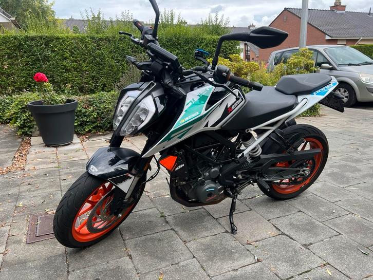 Ktm Duke 390, Motoren, Motoren | KTM, Particulier, Naked bike, 12 t/m 35 kW, 1 cilinder, Minimaal motorrijbewijs A2, ABS, LED Verlichting