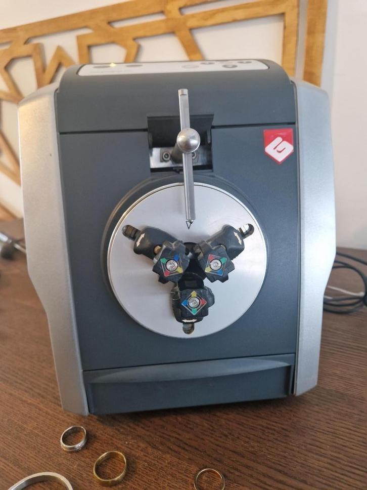 Gravograph M10 ringen en armbanden graveermachine, Doe-het-zelf en Bouw, Gereedschap | Freesmachines, Gebruikt, Elektrisch, Overige soorten