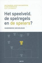 Handboek Het speelveld, de spelregels en de spelers?, Boeken, Ophalen of Verzenden, Nieuw, Hoger Onderwijs, Acco