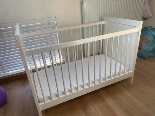 Lit bébé Bopita, Kinderen en Baby's, Babywiegjes en Ledikanten, Zo goed als nieuw, Ledikant, Ophalen