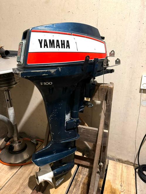 Yamaha 15 Pk Buitenboordmotor (2 takt/ kortstaart), Watersport en Boten, Buiten- en Binnenboordmotoren, Zo goed als nieuw, Benzine