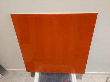 Magneetbord  beschikbaar voor biedingen
