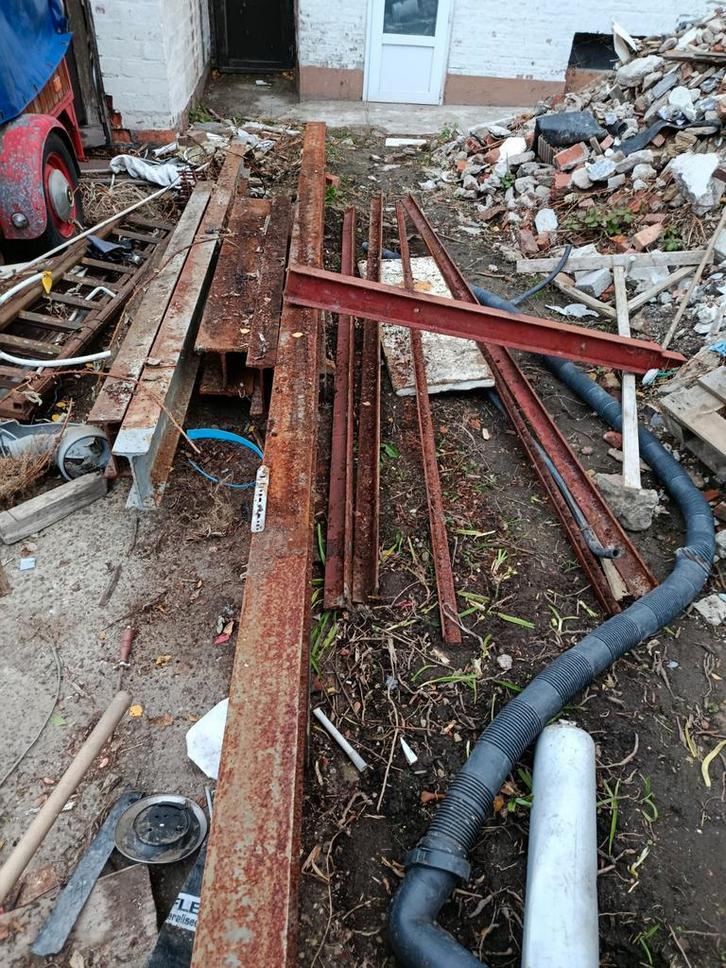 Verschillende poutrellen, Doe-het-zelf en Bouw, Metalen, Gebruikt, IJzer, Ophalen