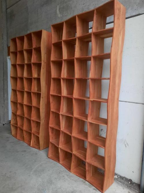 Boekenkast met organische vormen, Huis en Inrichting, Kasten | Boekenkasten, Zo goed als nieuw, 100 tot 150 cm, 200 cm of meer