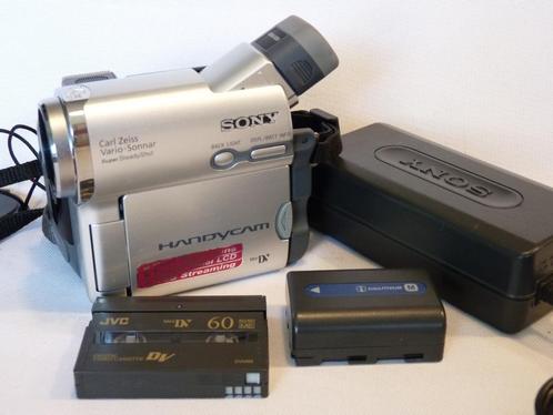 Sony DCR-TRV270E Digital 8, accu, oplader, alleen digitaal, Audio, Tv en Foto, Videocamera's Digitaal, Gebruikt, Camera, Overige soorten