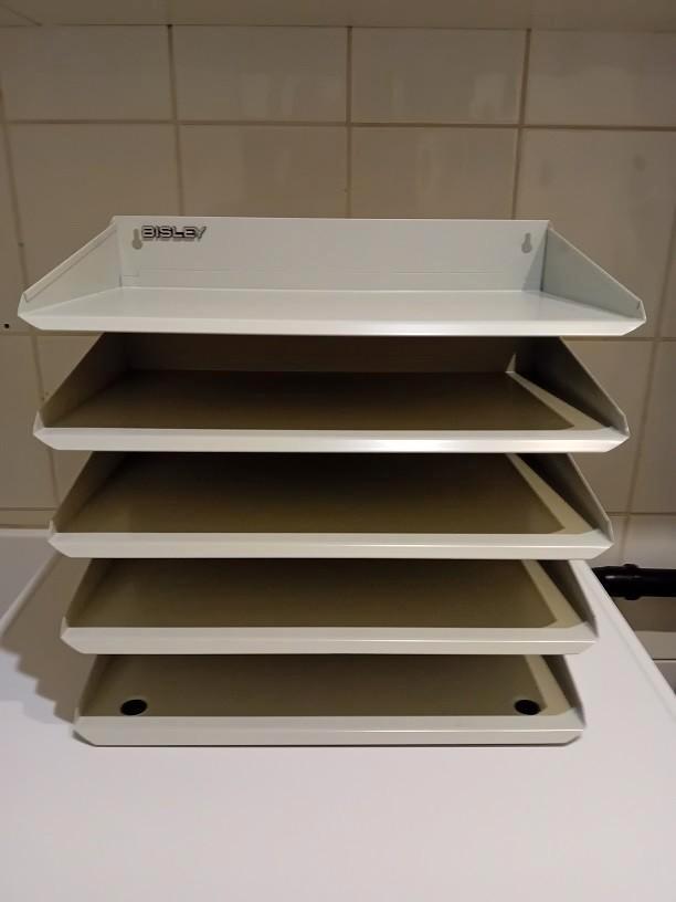Vintage metalen accessiore BISLEY voor bureau, Articles professionnels, Aménagement de Bureau & Magasin | Mobilier de bureau & Aménagement