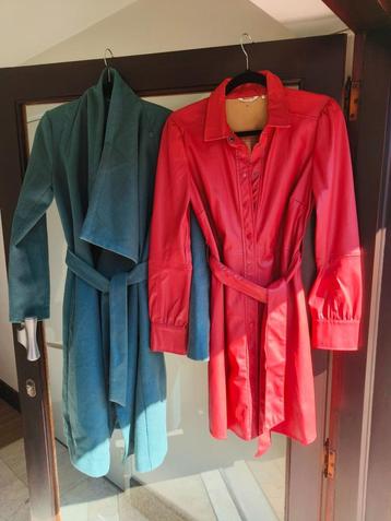 Kledij maat S/M, schoenen maat 40 beschikbaar voor biedingen