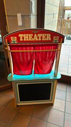 Petit théâtre en bois, Ophalen, Gebruikt