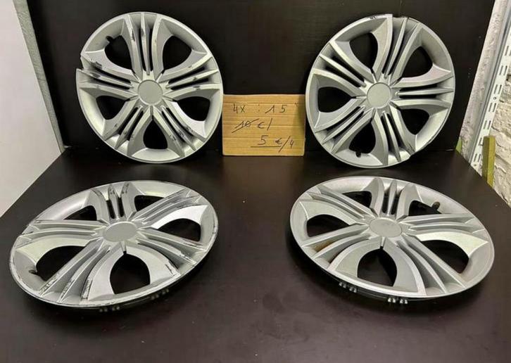 4 universele 15" wieldoppen superprijs 5€/4, Auto diversen, Wieldoppen, Gebruikt, Ophalen of Verzenden