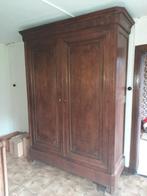 Ancienne garde robe, Enlèvement