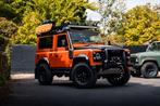 Land Rover Defender 90 ADVENTURE EDITION 1/600. EX BTW, Auto's, Land Rover, Euro 5, Zwart, Vierwielaandrijving, Lederen bekleding