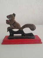 Gietijzeren eekhoornnotenkraker, Verzenden