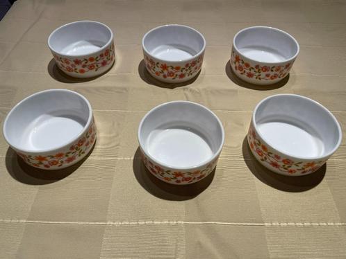 6 identieke kommen Arcopal VINTAGE, Verzamelen, Retro, Huis en Inrichting, Ophalen of Verzenden