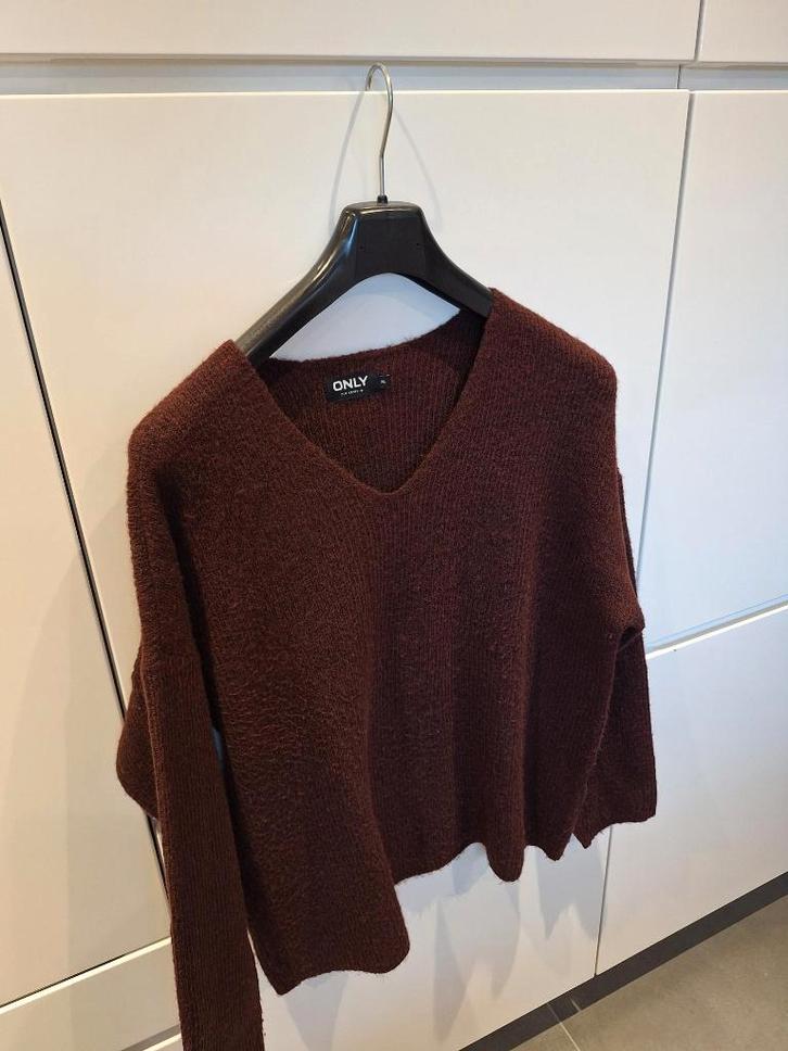 4 damestruien - zeer goede staat - samen of apart te koop, Kleding | Dames, Truien en Vesten, Gedragen, Maat 42/44 (L), Overige kleuren