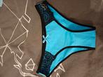 Blauw slipje, Verzenden, Blauw