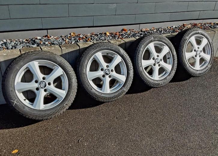 Pneus hiver 205/55-16 sur jantes alu Honda, Auto-onderdelen, Banden en Velgen, Banden en Velgen, Winterbanden, 16 inch, 205 mm