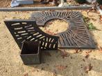 Gietijzeren boomroosters / boomvlonders . 150 x 150 cm, Ophalen, Zo goed als nieuw