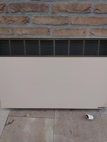 Verwarmingsconvector, Doe-het-zelf en Bouw, Verwarming en Radiatoren, Ophalen, 30 tot 80 cm, Gebruikt, 60 tot 150 cm