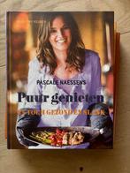 Puur genieten Pascale Naessens, Ophalen of Verzenden, Zo goed als nieuw