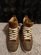 Louboutin, Enlèvement, Comme neuf