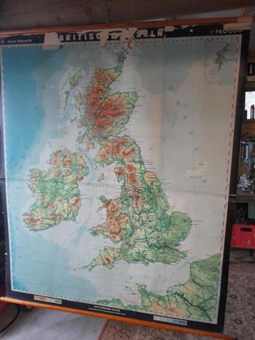 XL Vintage schoolkaart UK beschikbaar voor biedingen