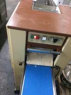 Speculaas machine, Ophalen