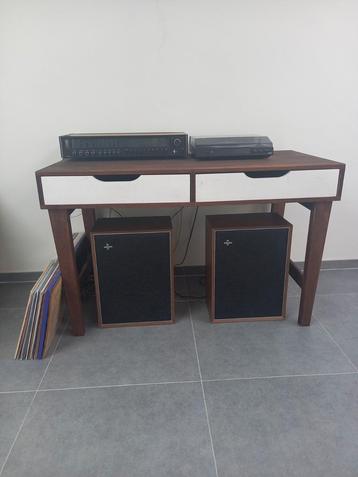 Bureau beschikbaar voor biedingen
