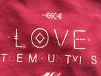 DECATHLON, tee-shirt "aime la montagne", 110, Enfants & Bébés, Decathlon, Fille, Chemise ou À manches longues, Enlèvement ou Envoi