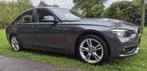 BMW 320 i 184 pk handgeschakelde liefhebbersauto 53.800 km !, Auto's, BMW, Zwart, 4 cilinders, Particulier, Zilver of Grijs