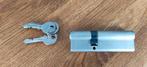 Cilinderslot 35x60mm + 3 sleutels, Doe-het-zelf en Bouw, Hang- en Sluitwerk, Ophalen, Zo goed als nieuw