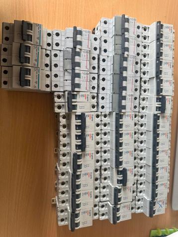 Fusibles Vynckier ABB, Hager, Gardy, Enlèvement ou Envoi, Utilisé