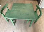 Groene houten kindertafel met 2 stoeltjes, Gebruikt, Tafel(s) en Stoel(en), Ophalen