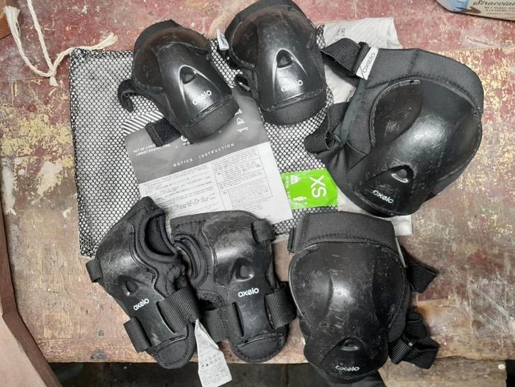 Beschermers pols elleboog knie skaten skateboard skeelers, Sport en Fitness, Skeelers, Gebruikt, Bescherming, Overige merken, Kinderen