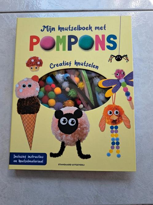 Mijn knutselboek met pompons, Hobby en Vrije tijd, Knutselen, Materiaal, Ophalen