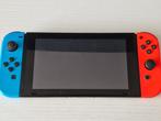 Nintendo Switch V2 + pdpgaming Opbergkoffer + micro SD kaart, Zo goed als nieuw, Zonder controller, Met harde schijf, Ophalen