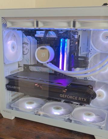 PC Ultra-Gamer & Créatif – RTX 4090 / Ryzen 7 9800X3D / 64 G beschikbaar voor biedingen