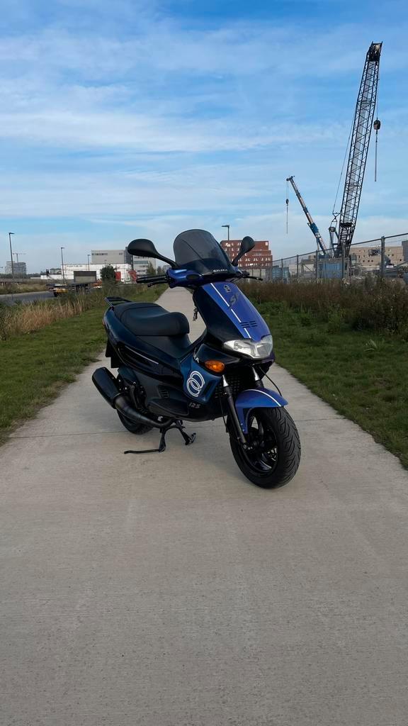 Gilera runner a1, Fietsen en Brommers, Scooters | Piaggio, Nieuw, Overige modellen, Tweetakt, Ophalen