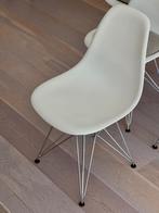Set van 6 Eames DSR stoelen, uitgegeven door Vitra, Huis en Inrichting, Ophalen, Wit, Zo goed als nieuw, Tijdloos