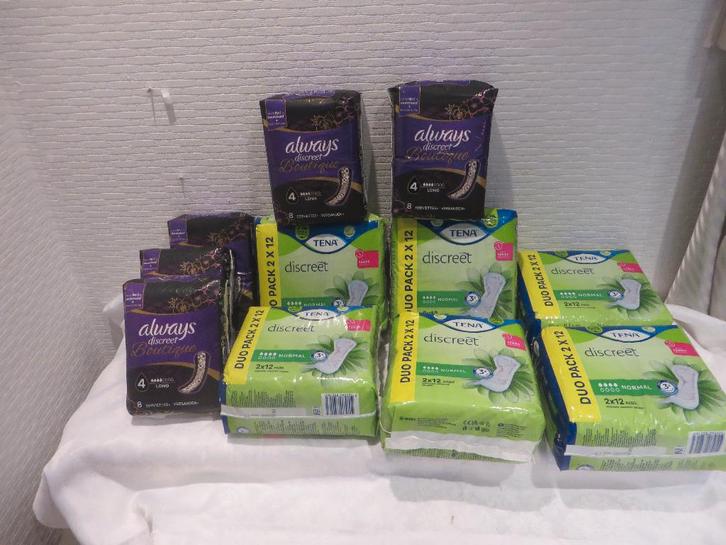 11 paquets de protège-slips Always et Tena, Divers, Divers Autre, Neuf, Enlèvement ou Envoi