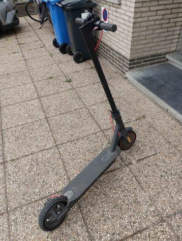 Xiaomi PRO met nieuwe banden en lader. gratis ruilen  beschikbaar voor biedingen